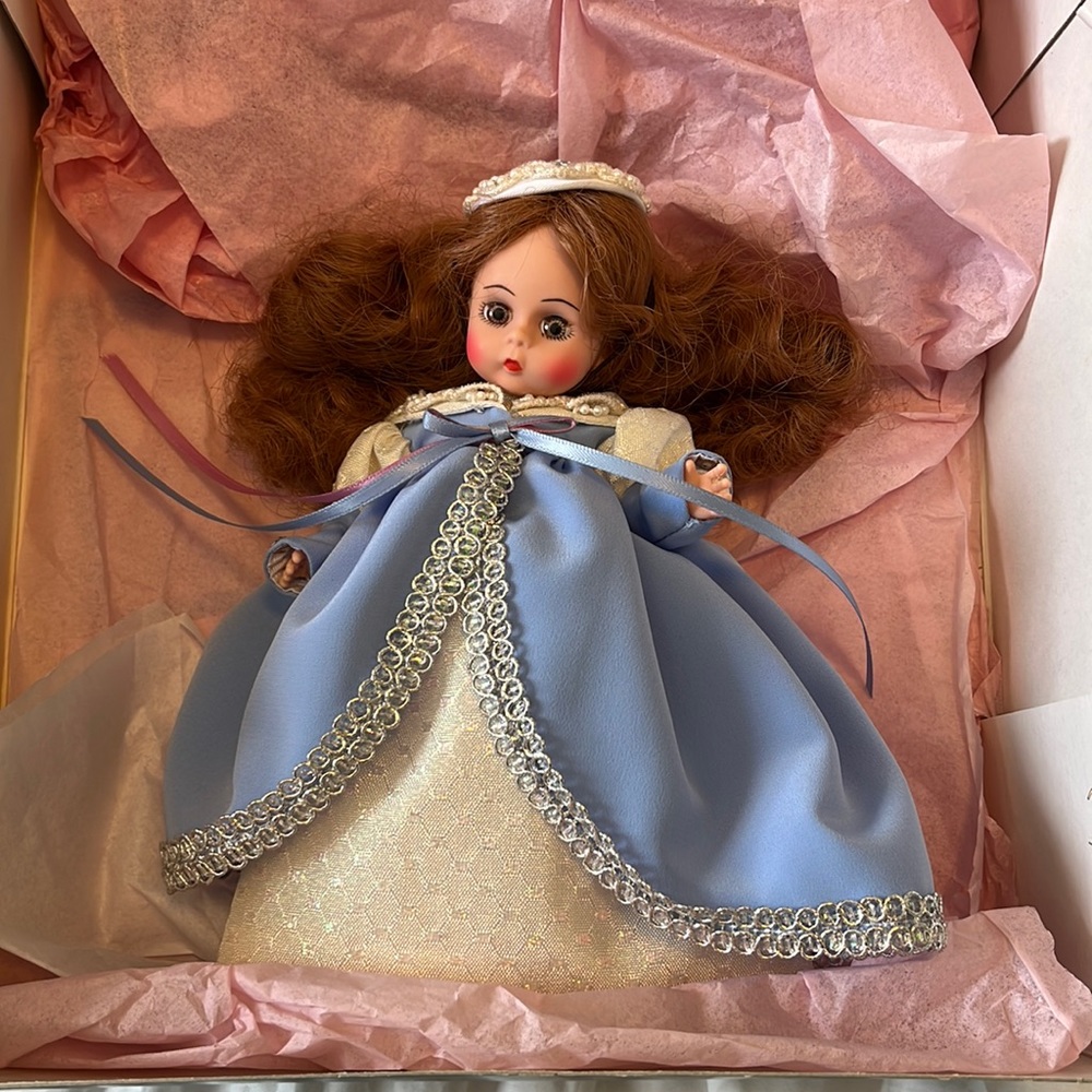 Madame Alexander Princess and the Pea